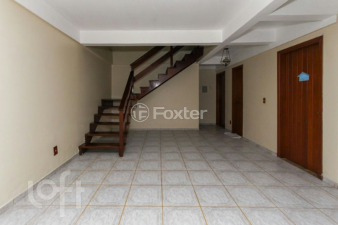 Image 3 - 1000159