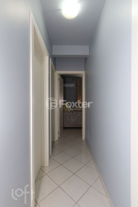 Image 16 - 1000185