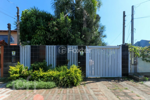 Image 36 - 1000190