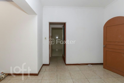 Image 6 - 1000191