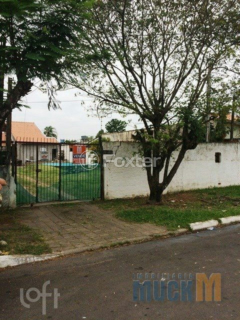 Image 18 - 1000216