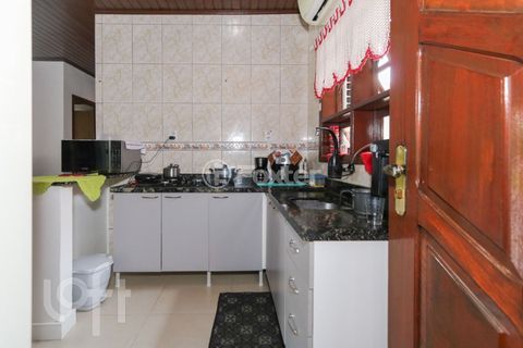 Image 18 - 1000234