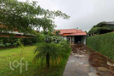 Image 31 - 1000234