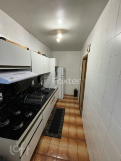 Image 2 - 1000318