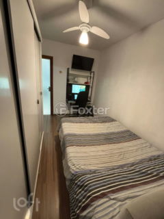 Image 7 - 1000318