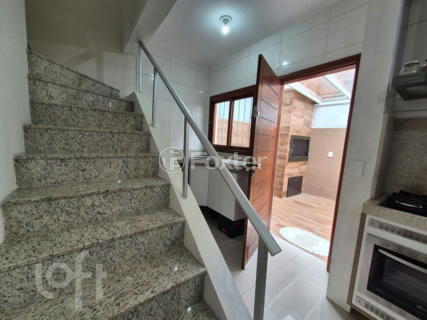 Image 4 - 1000339