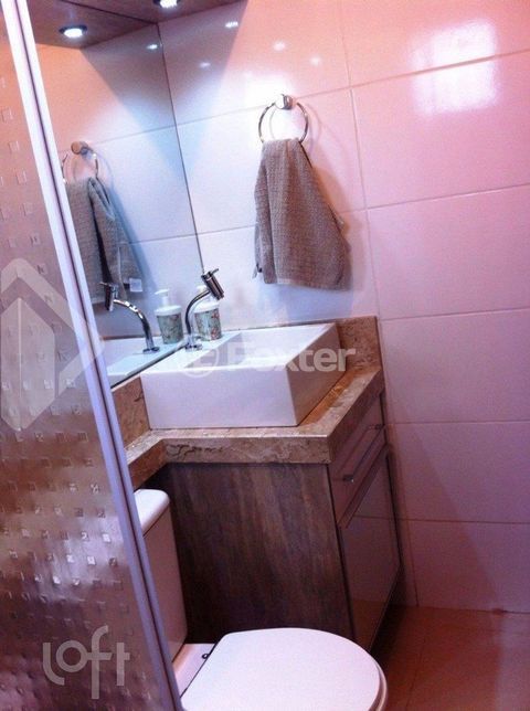 Image 5 - 1000339