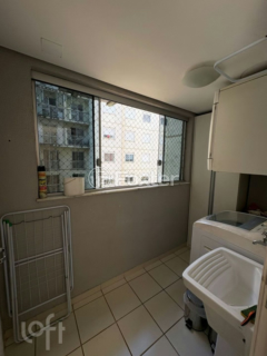 Image 6 - 1000342