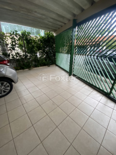 Image 2 - 1000343