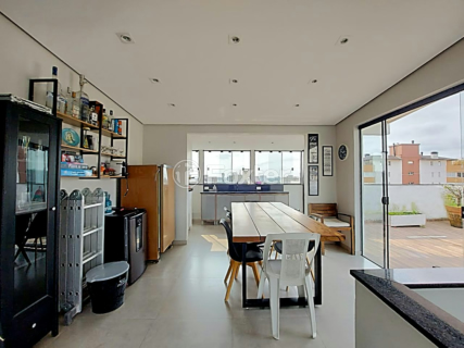 Image 4 - 1000461