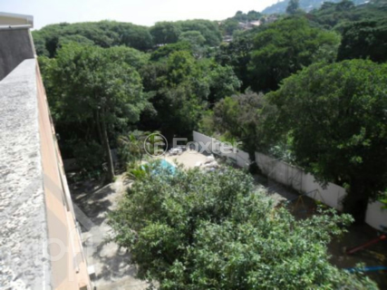 Image 15 - 1000491
