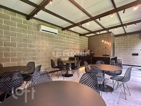 Image 31 - 1000508