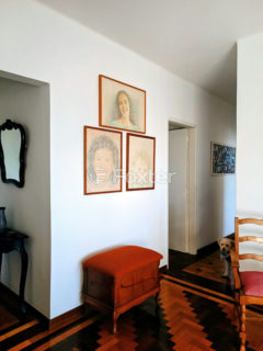 Image 4 - 1000513