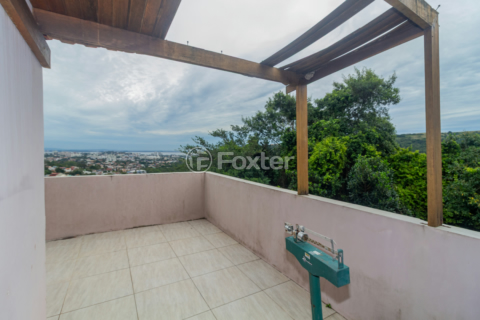 Image 33 - 1000532