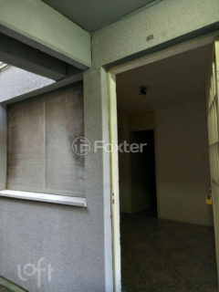 Image 24 - 1000538