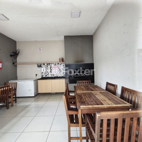 Image 9 - 1000710