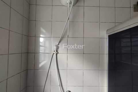 Image 31 - 1000711