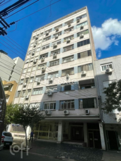 Image 13 - 1000712