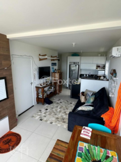 Image 4 - 1000727