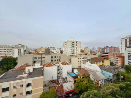Image 26 - 1000740