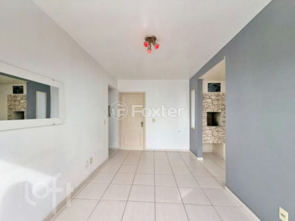 Image 35 - 1000740
