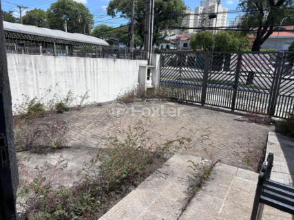 Image 5 - 1000744