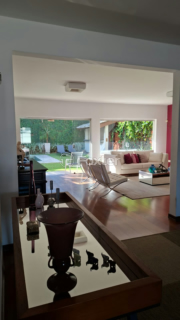 Image 31 - 1000811