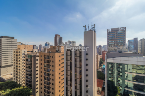 Image 1 - 1000833