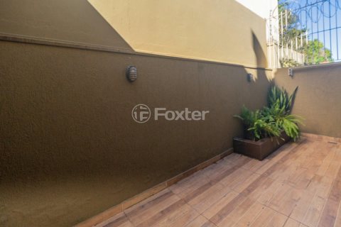 Image 7 - 1000865