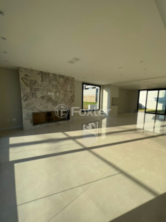 Image 11 - 1000867