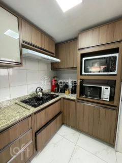 Image 4 - 1000870