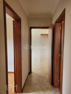 Image 4 - 1000885