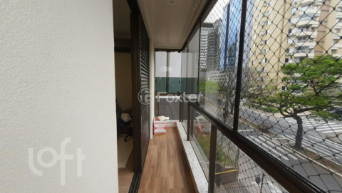 Image 3 - 1000894