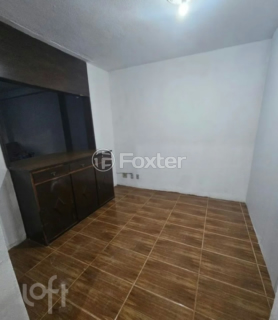 Image 4 - 1000912