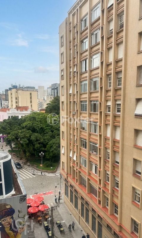 Image 9 - 1000922