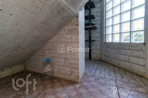 Image 6 - 1000942