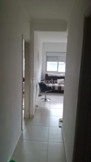 Image 4 - 1000950