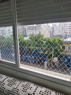 Image 7 - 1000950