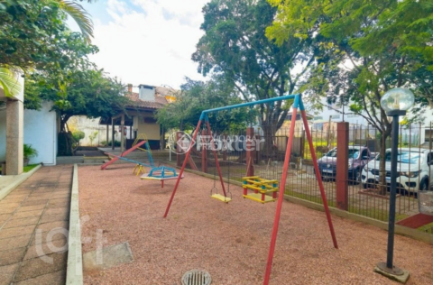 Image 31 - 1000956