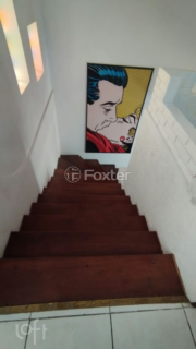 Image 12 - 1000959
