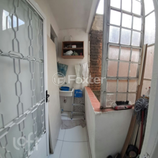 Image 7 - 1000983