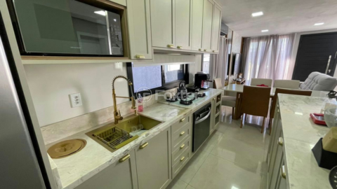 Image 9 - 1000991