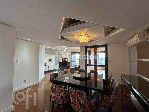 Image 7 - 1000996