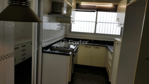Image 27 - 1001003