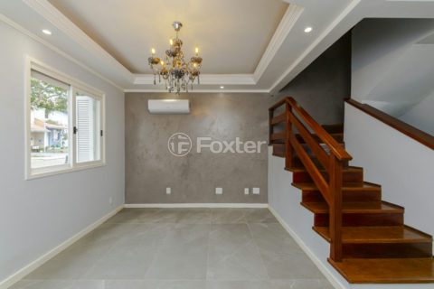 Image 2 - 1001042
