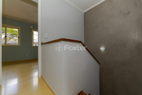 Image 7 - 1001042