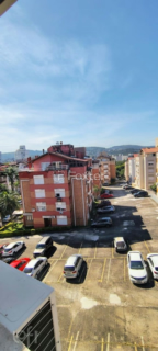 Image 32 - 1001058