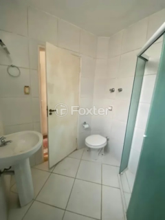 Image 7 - 1001087