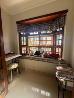 Image 13 - 1001115