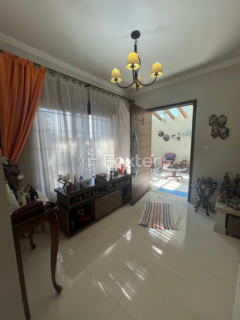 Image 4 - 1001115